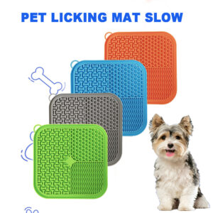 Dog & Cat Licking Mat Slow Feeder Premium