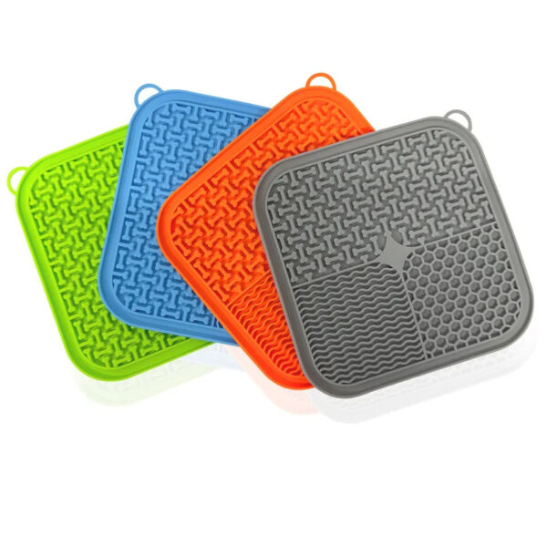 Dog & Cat Licking Mat Slow Feeder Premium - Image 3